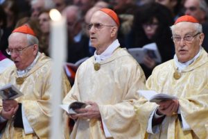 Justicia del Vaticano abre juicio contra exdirigentes por desvíos de fondos