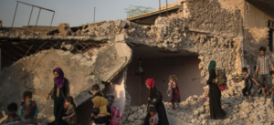 Violentos combates dejan más de 20 mil civiles atrap0ados en Irak