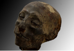 Investigadores reconstruyen rostro de una momia de 3.500 años