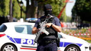 Varios heridos tras un tiroteo frente a una mezquita de Aviñón en Francia