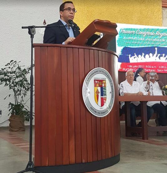 Andrés Navarro llama a comunidad educativa a fortalecer la cultura de paz en la escuela