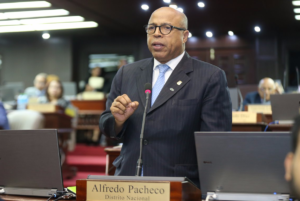CD rechaza retirar inmunidad parlamentaria a Alfredo Pacheco