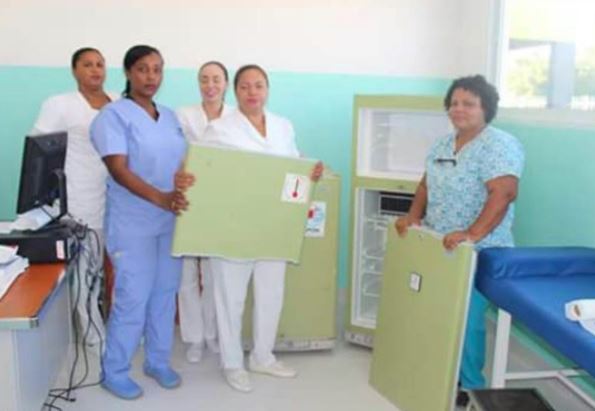 Denuncian desmantelamiento de equipos en nuevo hospital de Manzanillo