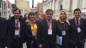 Un grupo de representantes de los diputados latinoamericanos se reúnen este viernes en el Congreso del Perú, para pronunciarse sobre la situación 
