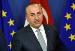 Ministro turco indica que  referéndum Kurdistán iraquí podría  desencadenar 