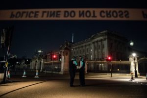 En Londres un hombre es detenido por ser sospechoso del ataque en Buckingham