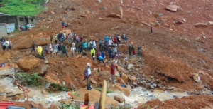 Recuperan más de 400 cadáveres en Sierra Leona