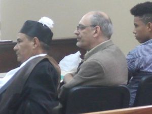 Aplazan juicio a dominicano y extranjero acusados de pederastia en Samaná