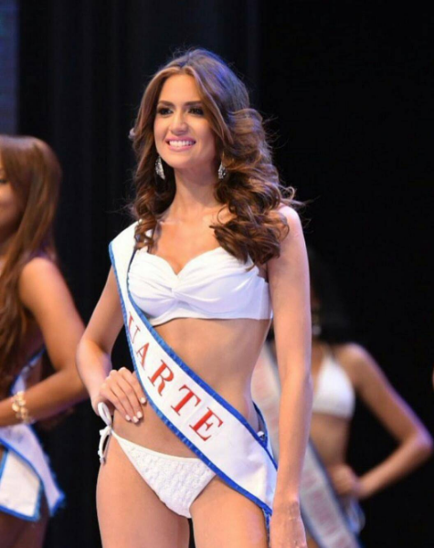 Carmen Muñoz es coronada como la nueva Miss República Dominicana Universo 2017