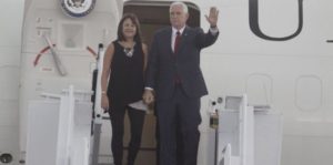 El vicepresidente de Estados Unidos, Michael Pence, llegó este jueves a Panamá para cumplir una visita de varias horas en la que se reunirá 
