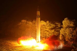Corea del Norte logra miniaturizar bomba nuclear