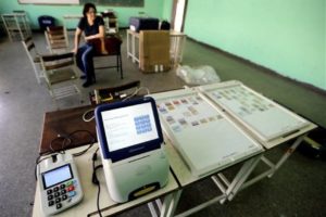 Fiscalía de Venezuela investiga supuesta manipulación de votos