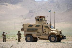 Ataque suicida con coche bomba  deja varias víctimas  en Afganistán