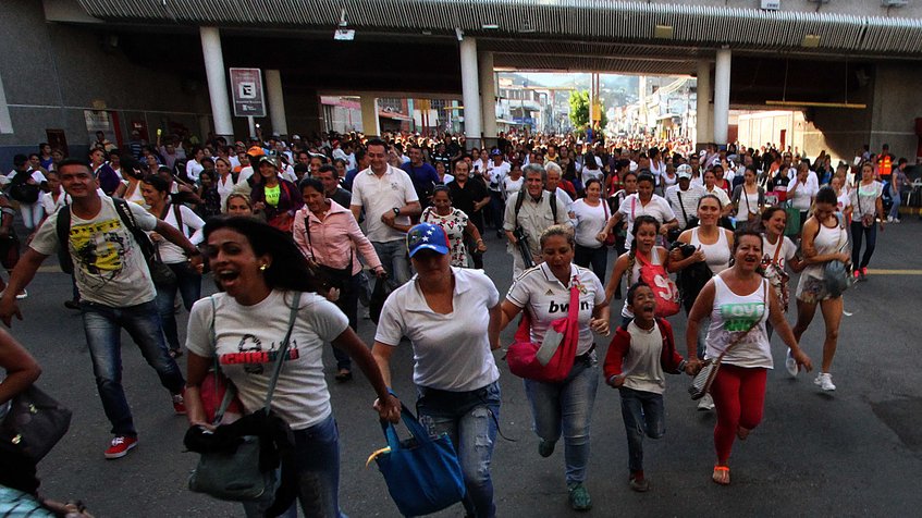 ONU pide a países latinoamericanos otorguen protección especial a venezolanos