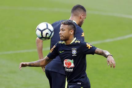 UEFA investiga a PSG por fichajes de Neymar y Mbappé