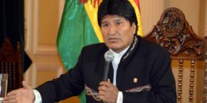 El Tribunal Constitucional de Bolivia admitió este viernes el recurso presentado por el partido del presidente Evo Morales con el que buscan validar una nueva candidatura del gobernante en 2019.