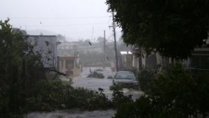 Tormenta María podría subir a huracán en Puerto Rico