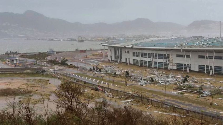 Irma causó estragos en el aeropuerto de la isla de San Martín