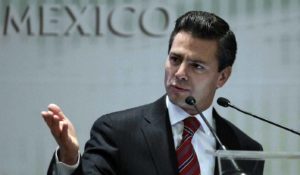El presidente de México, Enrique Peña Nieto, luego de desarrollarse uno de los terremotos más desastroso en la historia de Latinoamérica, pidió serenidad a la ciudadanía, 