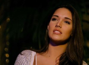La exreina del Miss Universo, Amelia Vega, reaccionó ante una persona que criticó en Instagram el cabello de su pequeña hija, al punto de  calificarlo como “moño malo”.