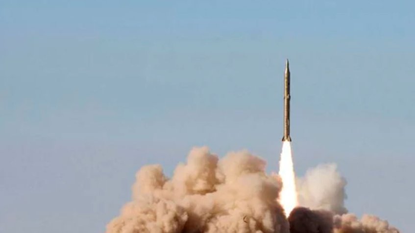 Irán prueba "con éxito" un nuevo misil de 2.000 km de alcance