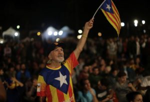 Principal sindicato español pide huelga general en Cataluña en protesta de violencia policial