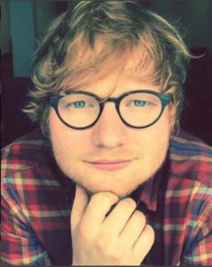 Ed Sheeran  trasladado a un hospital tras un accidente de tránsito