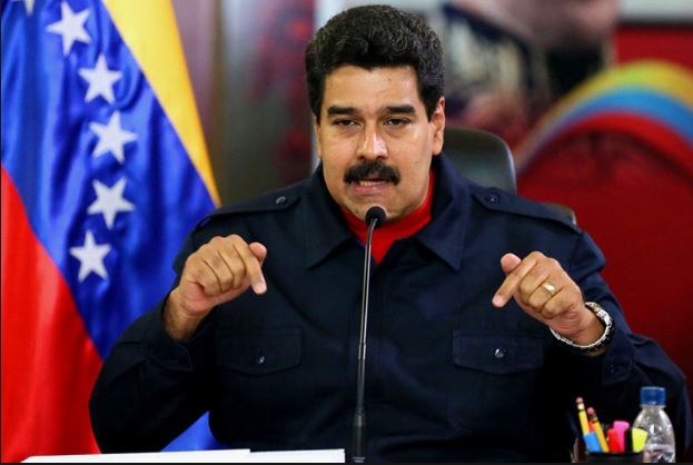 Nicolás Maduro envía un mensaje de apoyo a Robert Mugabe
