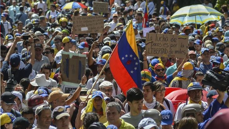 Venezolanos retomará las calles ante el descontento de los resultados