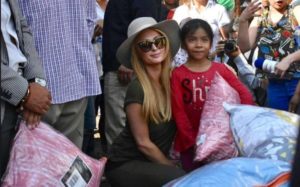 Paris Hilton construirá casas en Xochimilco a víctimas del terremoto