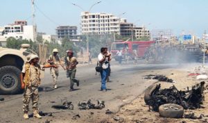 Atentado con coche bomba deja varios muertos en Yemen