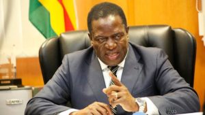 El exvicepresidente Emmerson Mnangagwa, es el favorito a suceder a Robert Mugabe en el poder tras su dimisión como presidente, felicitó al pueblo de Zimbabue por alcanzar un “momento histórico” 