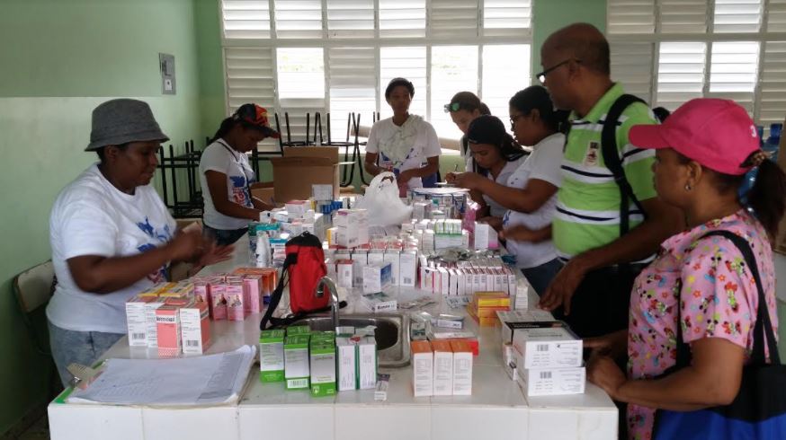 Iglesia Adventista llega a los barrios más necesitados de Bayaguana a  través de su programa “Misión Trabaja” - CDN - El Canal de Noticias de los  Dominicanos