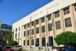 Tribunal DN impone 90 años de cárcel contra imputados de formar red criminal
