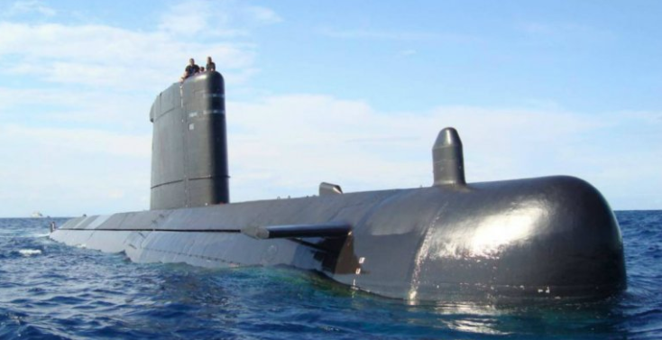 La Armada Argentina confirmó hoy en rueda de prensa que se registró un evento "consistente con una explosión" en la zona donde se busca desde hace 8 días al submarino ARA San Juan, que desapareció en el golfo San Jorge mientras se dirigía desde Ushuaia a su apostadero en la base naval de Mar del Plata.