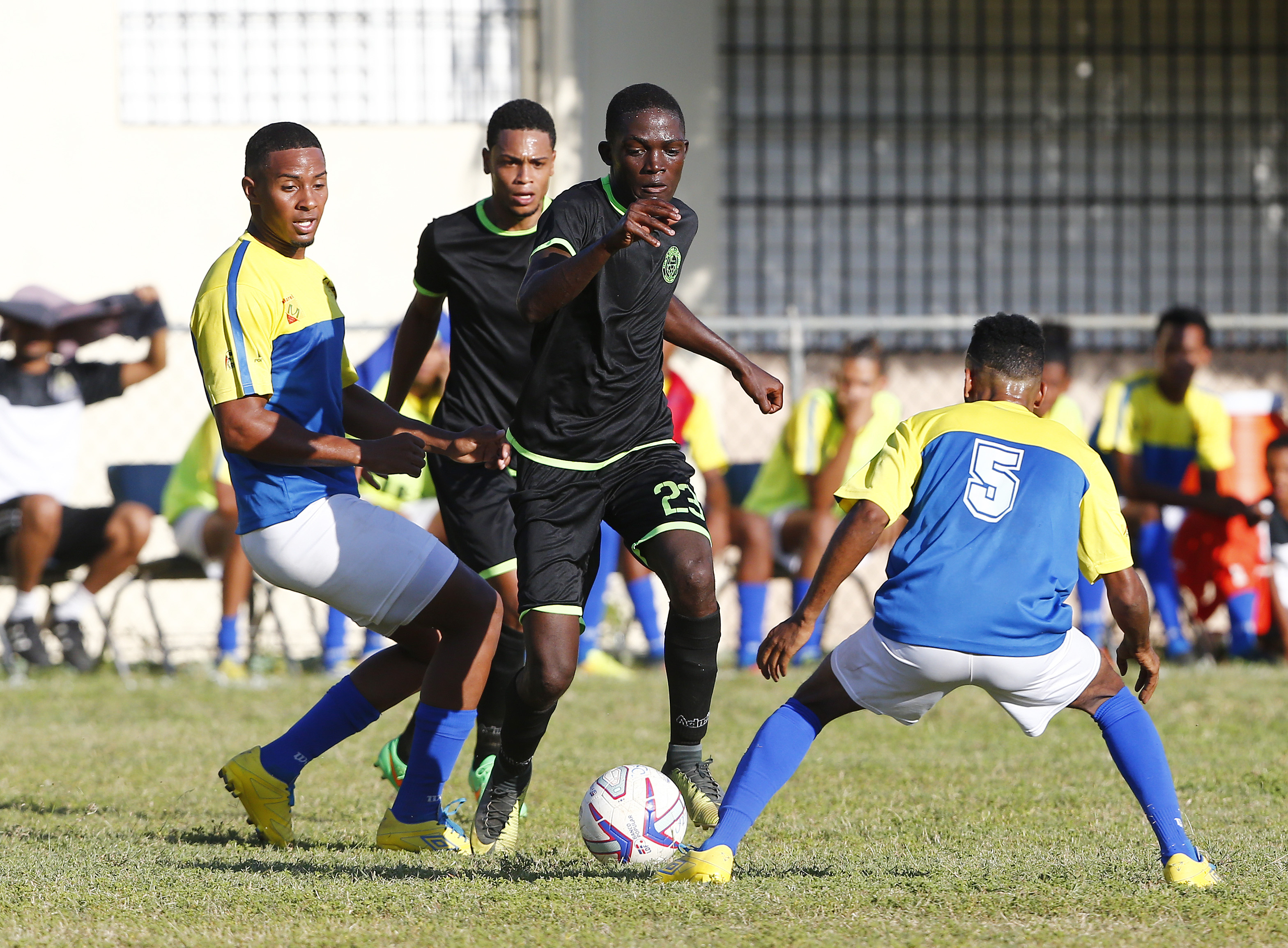 Continúan semifinales del torneo de la Serie B Liga Dominicana de Fútbol