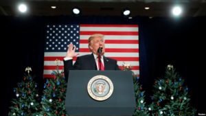 El presidente Trump promocionó el plan de impuestos del Partido Republicano durante un discurso en St. Charles, Missouri, el jueves por la tarde.