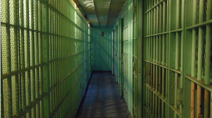 Hombres es sentenciado a 1000 años de prisión en EE.UU por abuso sexual a menores