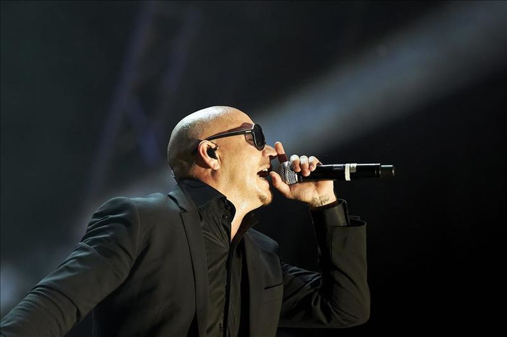 Pitbull dará concierto gratuito para despedir el año en Miami
