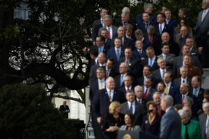 EEUU: Congreso aprueba recorte de impuestos para 2018