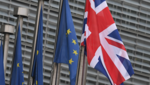 La Unión Europea y el Reino Unido no lograron este lunes alcanzar un acuerdo sobre la primera fase de sus negociaciones de divorcio, pese al optimismo manifestado por ambas partes durante un encuentro de alto nivel en Bruselas