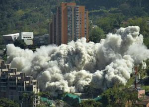 Condenan a 3 directivos edificio desplomado en Colombia por homicidio culposo
