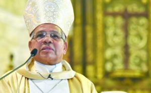Arzobispo de Santo Domingo preocupado por alto costo de primarias abiertas