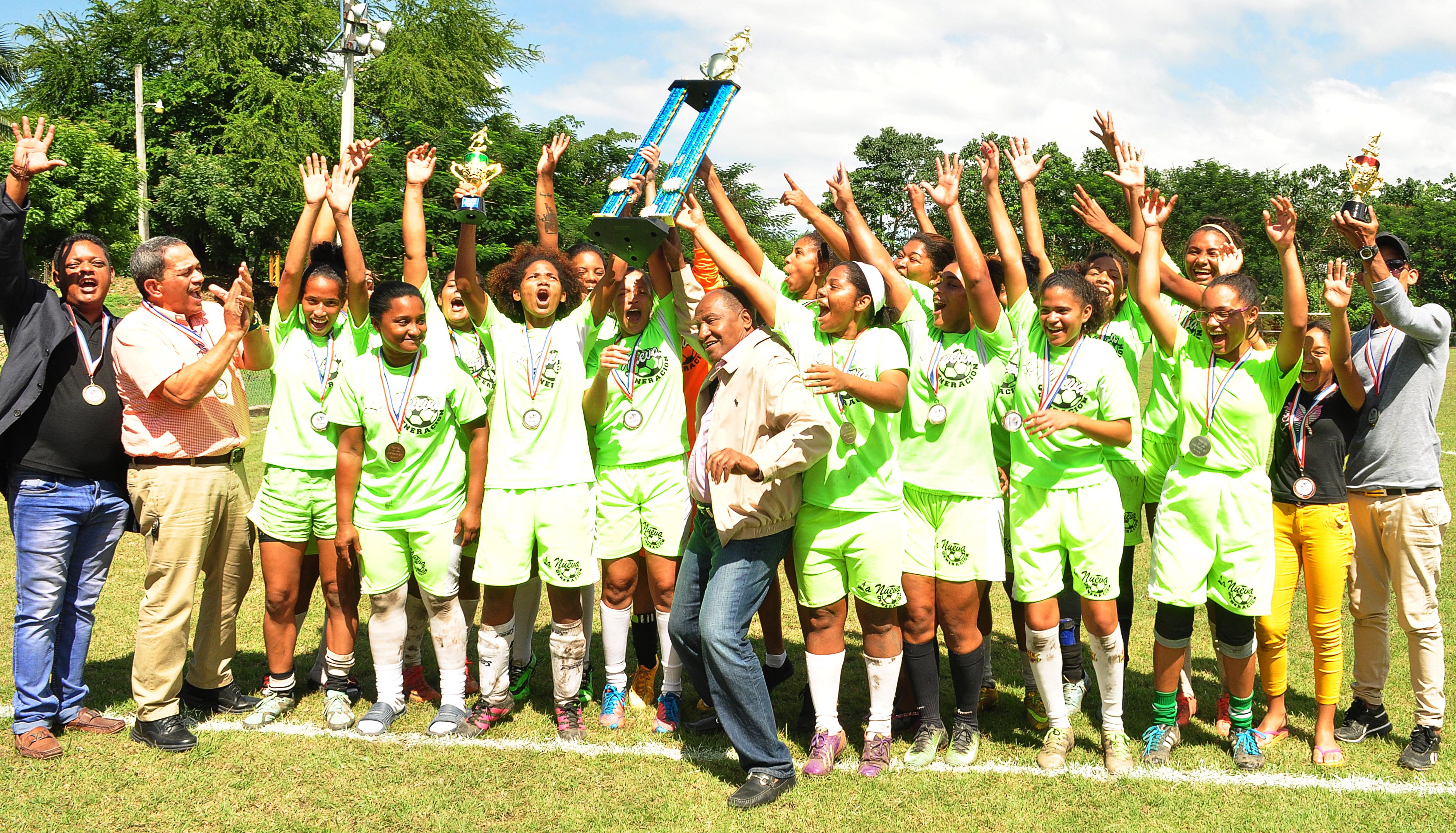 Municipio Castillo de SFM campeón de la Liga Femenina de Fútbol