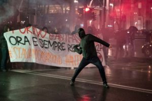Enfrentamientos y violencia empañan la campaña electoral en Italia 