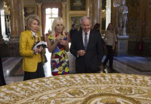 Vaticano, Versace y Vogue presentan exposición en el Met