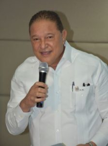 Presidente Medina entregó 80 obras a través de la CAASD en 2017