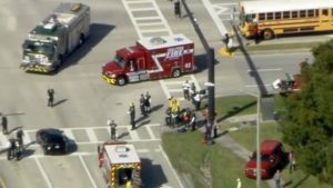 Al menos 15 muertos y 20 heridos en tiroteo en escuela secundaria en la Florida