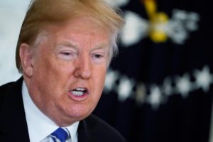 Trump amenaza a sus socios comerciales con 