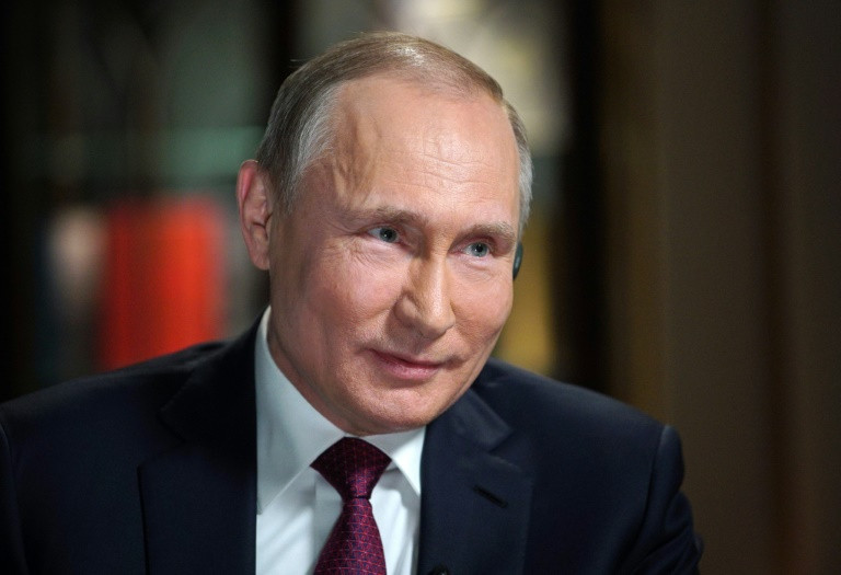 Según sondeo dos de cada tres rusos votarán por Putin en la presidencial
